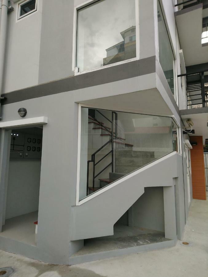 808 Bangkok Apartment Exterior photo